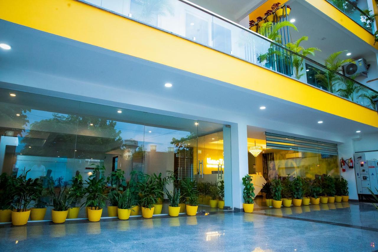 Lime Tree Luxury Studio - Service Apartment Near Artemis Hospital ,Gurgaon Esterno foto