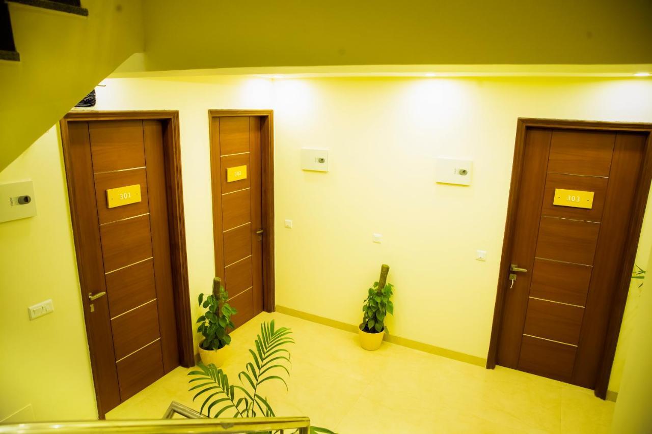 Lime Tree Luxury Studio - Service Apartment Near Artemis Hospital ,Gurgaon Esterno foto