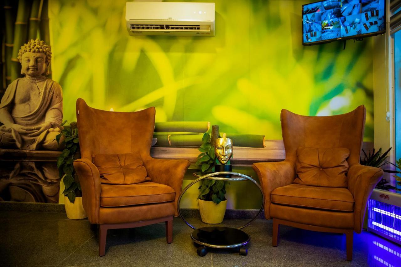 Lime Tree Luxury Studio - Service Apartment Near Artemis Hospital ,Gurgaon Esterno foto